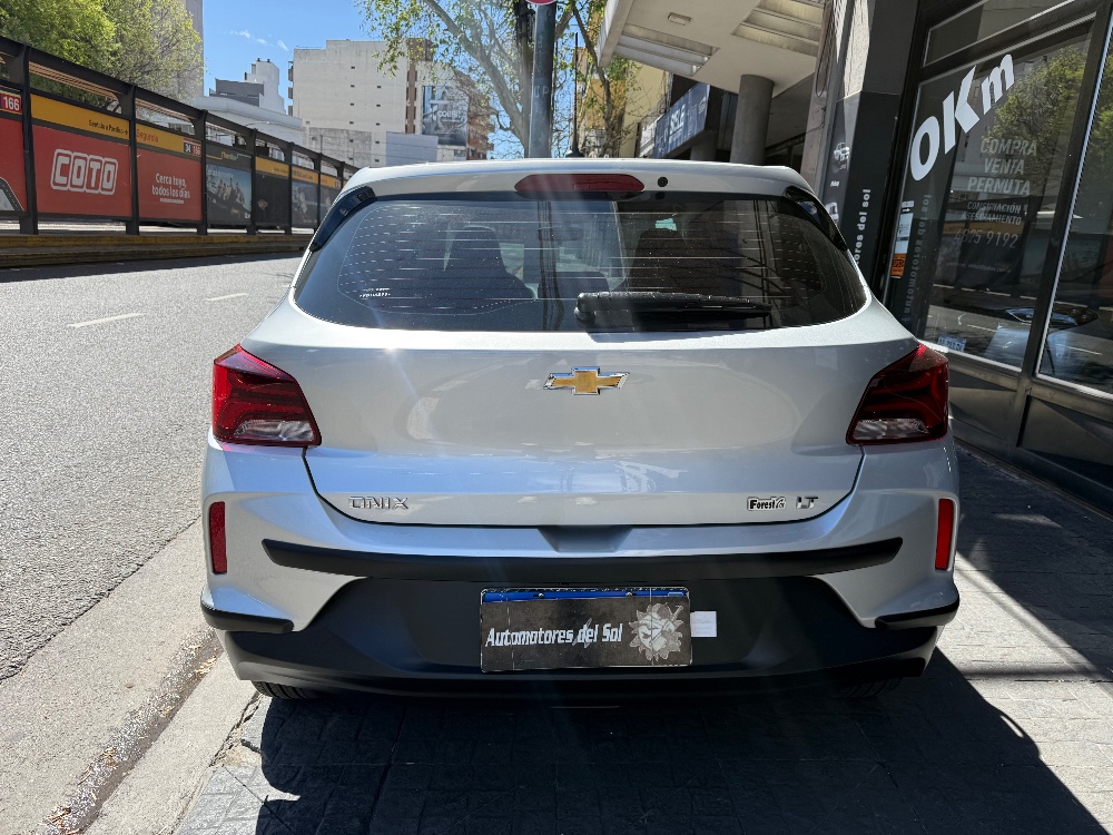 Chevrolet Onix 5P 1,2 Lt — foto 4