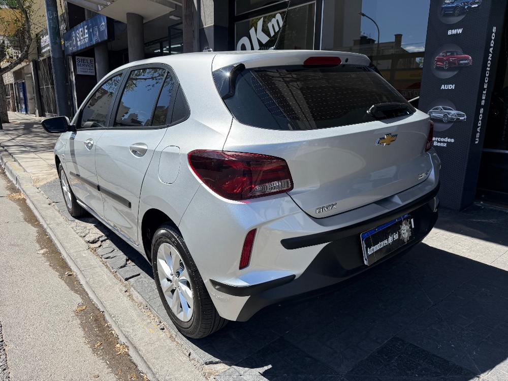 Chevrolet Onix 5P 1,2 Lt — foto 5
