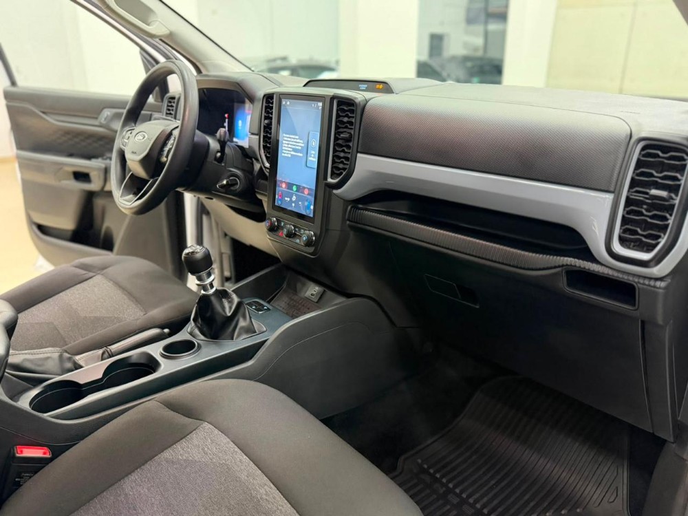 Ford Ranger XLS — foto 9