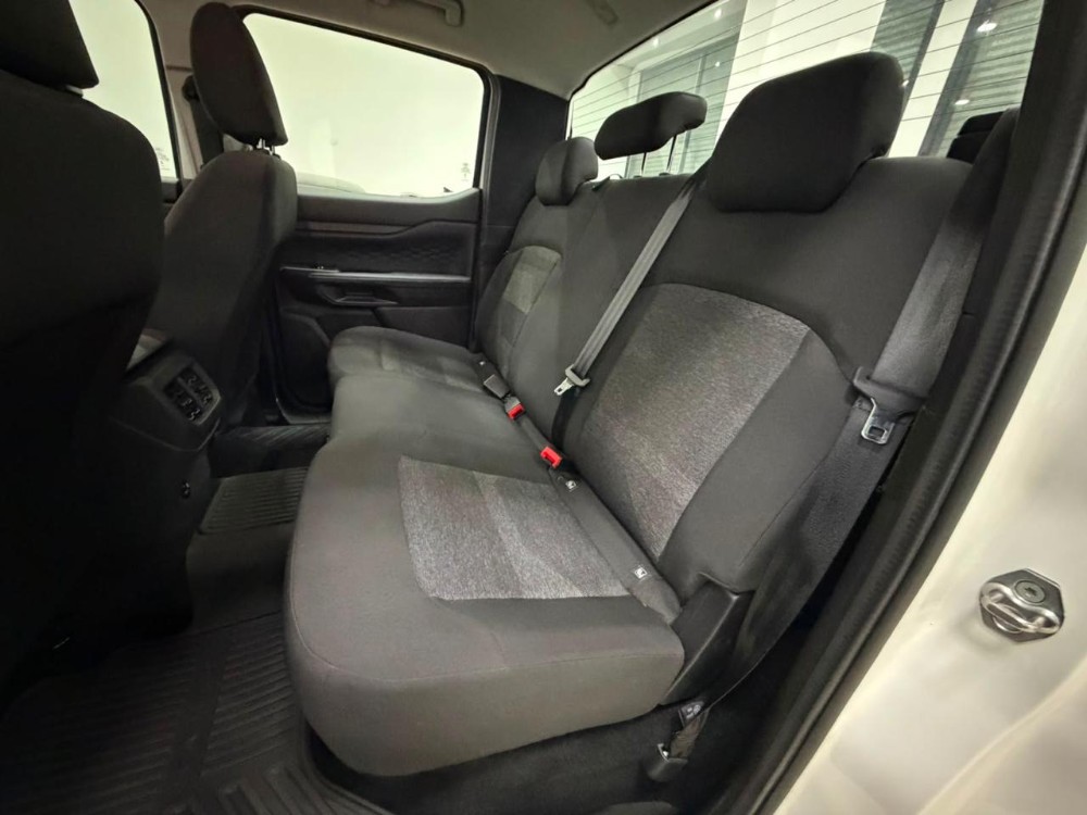 Ford Ranger XLS — foto 12