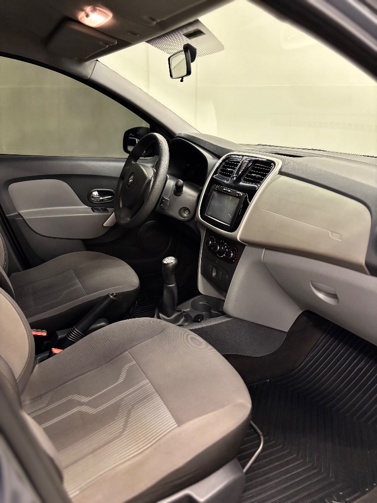 Renault Logan Intens — foto 6