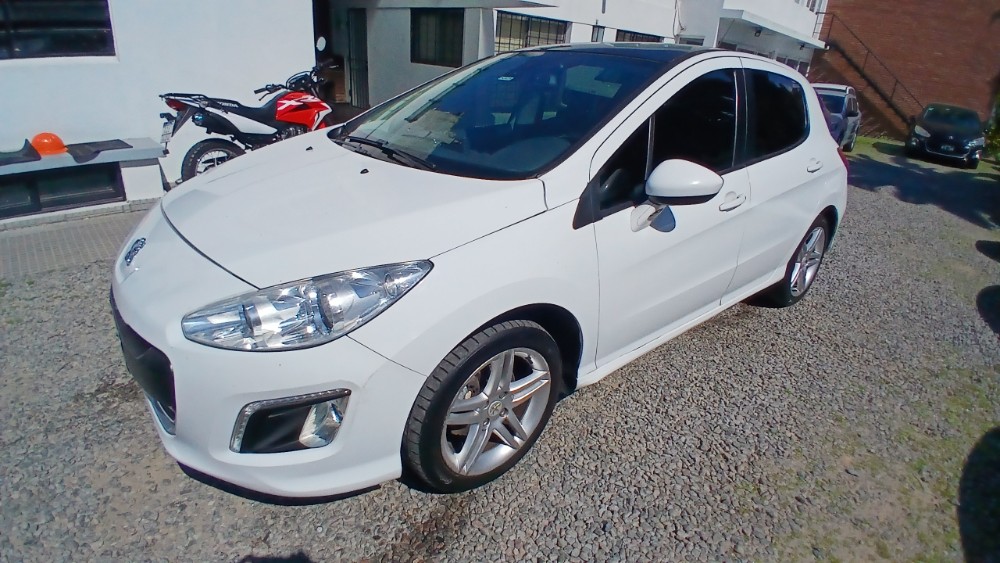 Peugeot 308 5P 2,0 Feline — foto 5