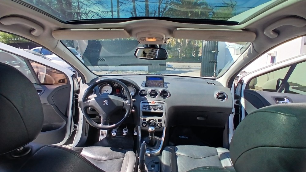 Peugeot 308 5P 2,0 Feline — foto 13