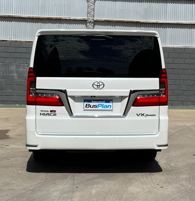 Toyota HIACE WAGON 2.8 TDI 6AT 10A — foto 6