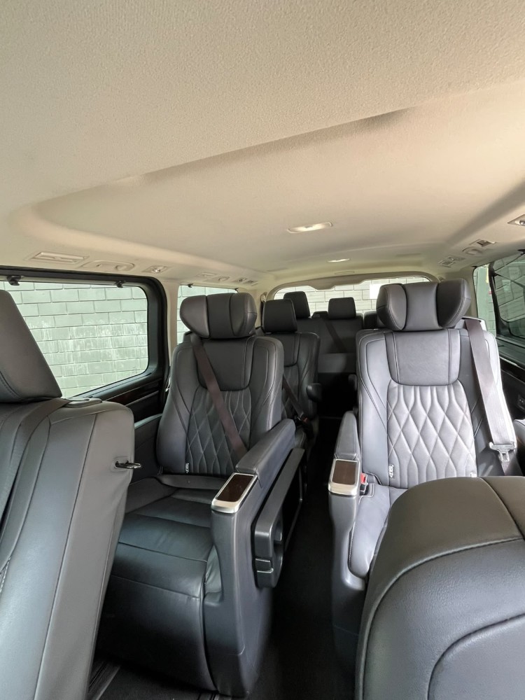 Toyota HIACE WAGON 2.8 TDI 6AT 10A — foto 8
