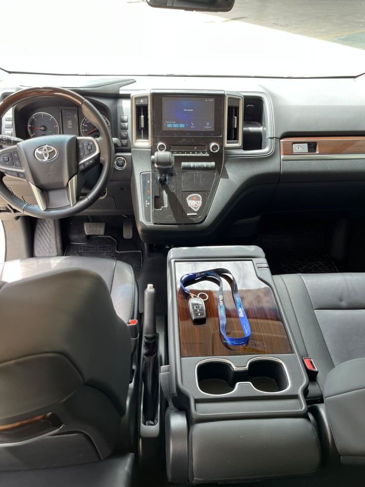 Toyota HIACE WAGON 2.8 TDI 6AT 10A — foto 10