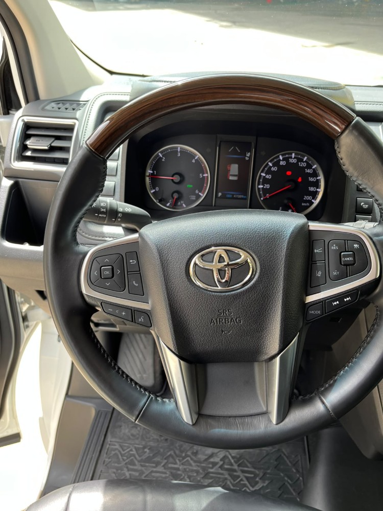 Toyota HIACE WAGON 2.8 TDI 6AT 10A — foto 11