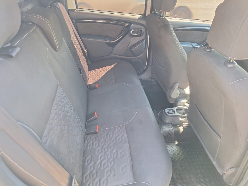 Renault DUSTER OROCH PICK - UP D/C 2,0 Outsider Plus — foto 4