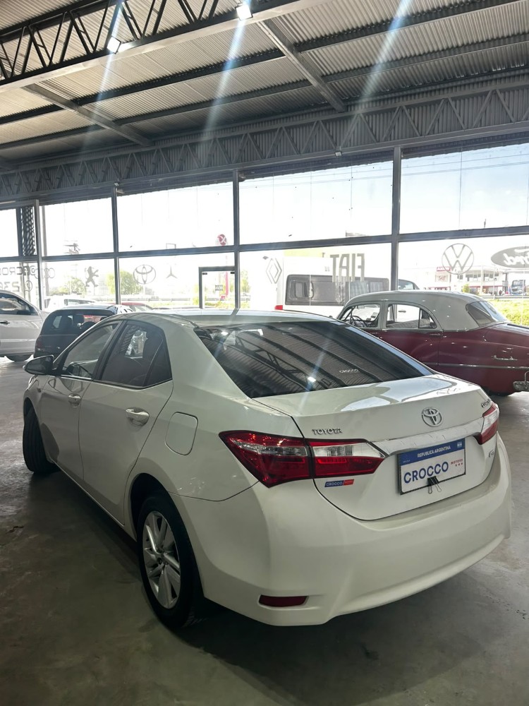 Toyota COROLLA XEI CVT  — foto 8