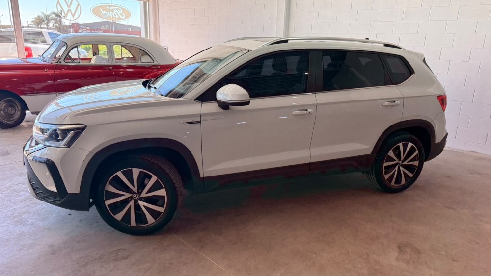 Volkswagen TAOS HIGHLINE AT — foto 2
