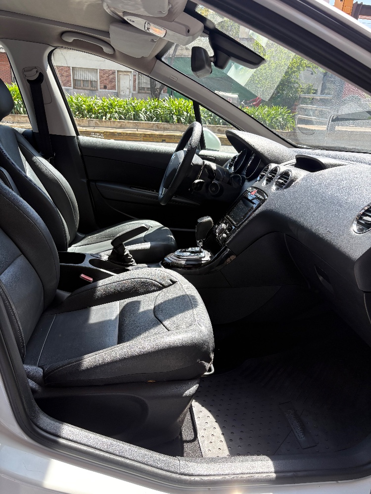 Peugeot 308 FELINE Thp tiptronic  — foto 9