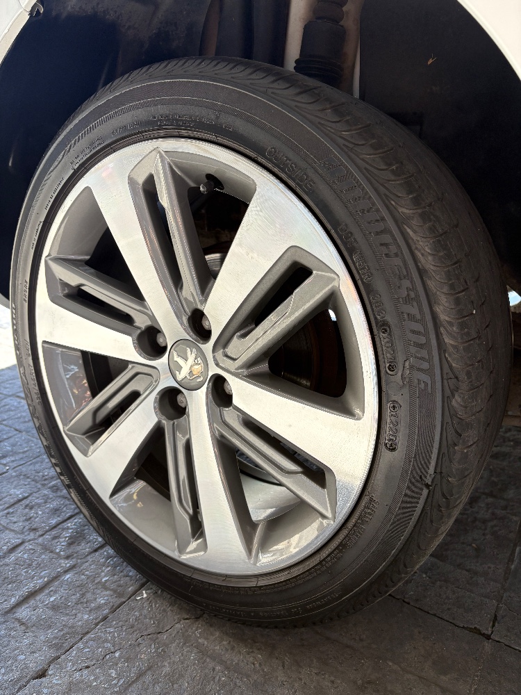Peugeot 308 FELINE Thp tiptronic  — foto 16