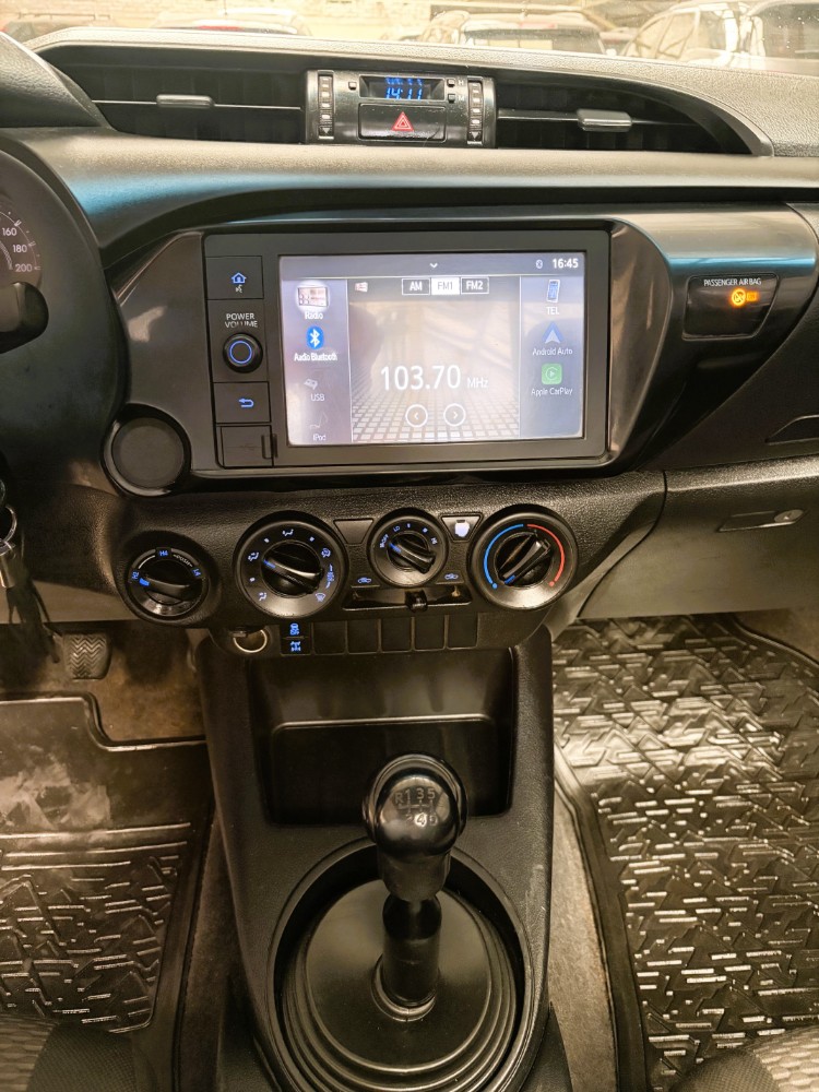 Toyota Hilux 4X4 CS DX 2.4 TDI 6 MT — foto 10