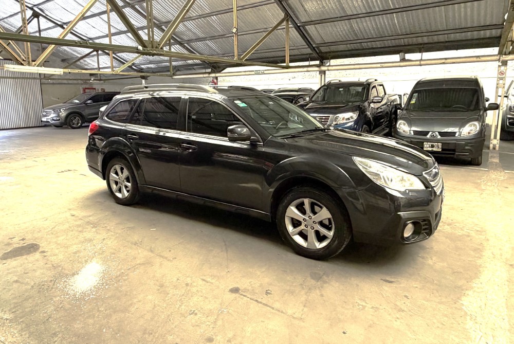 Subaru Outback 3.6R — foto 3