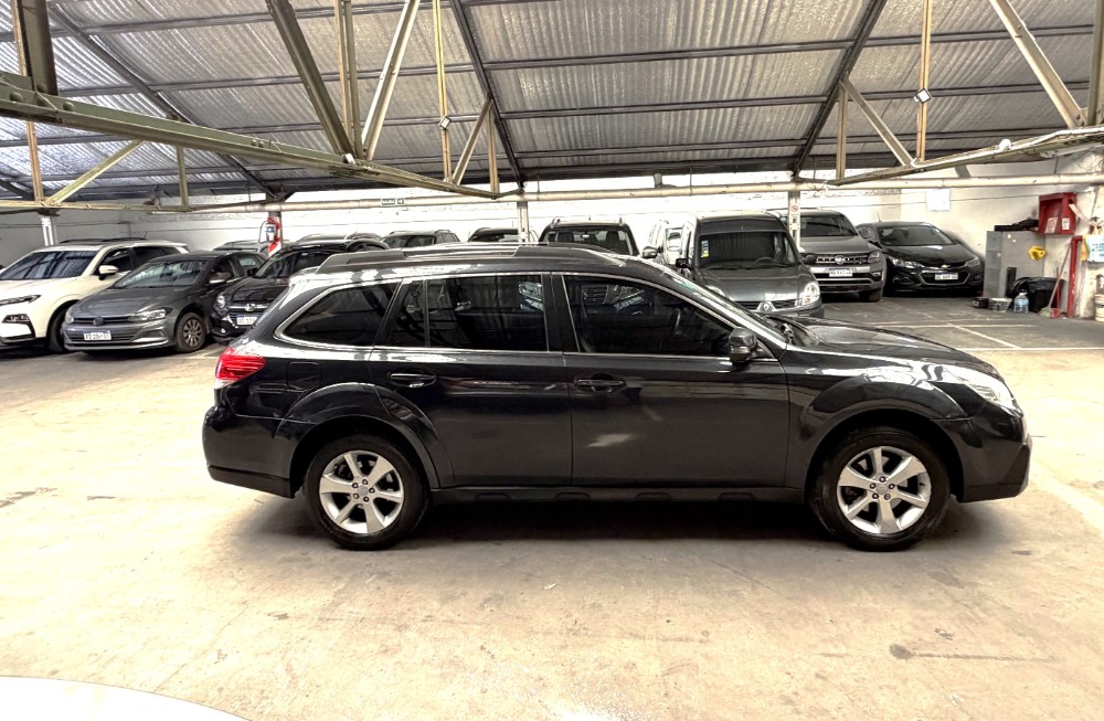 Subaru Outback 3.6R — foto 4