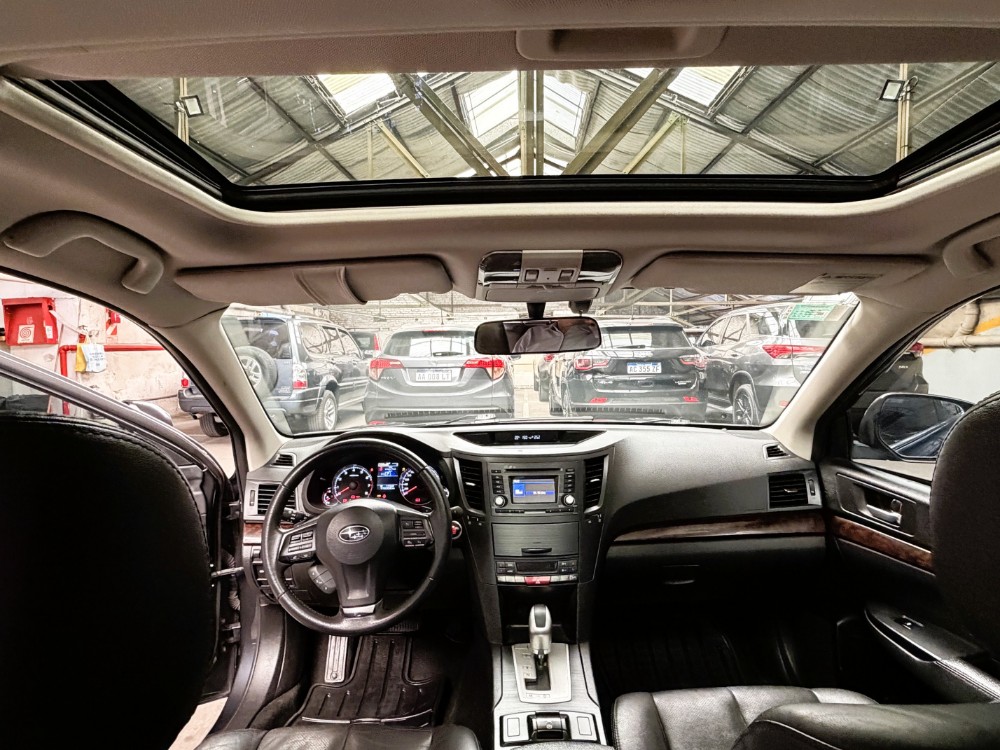 Subaru Outback 3.6R — foto 9