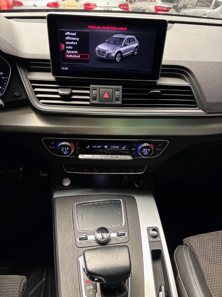 Audi SQ5 3.0 V6 TFSI TIPTRONIC QUATTRO — foto 9