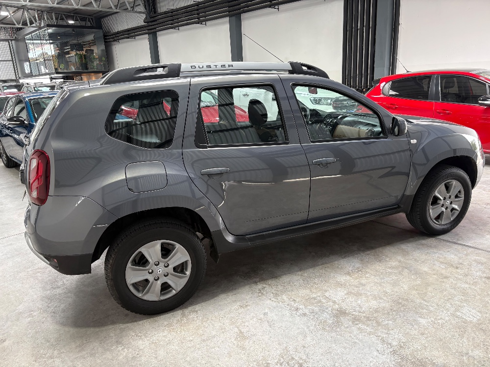 Renault DUSTER Duster 2.0 4X4 Luxe — foto 2