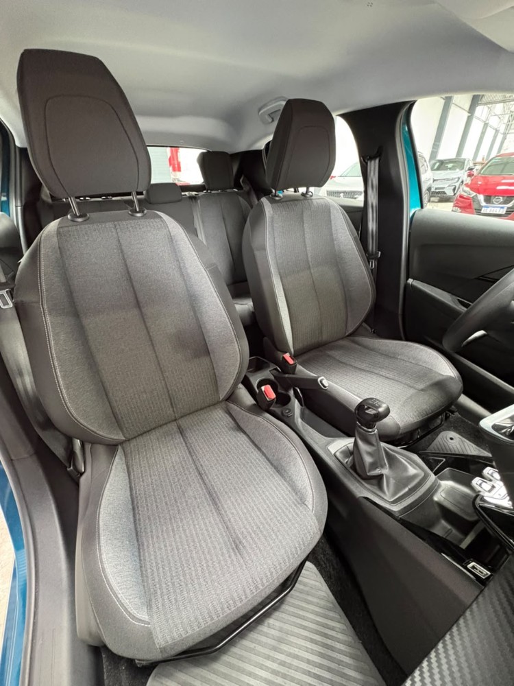 Peugeot 208 1.6 Allure Mt — foto 10