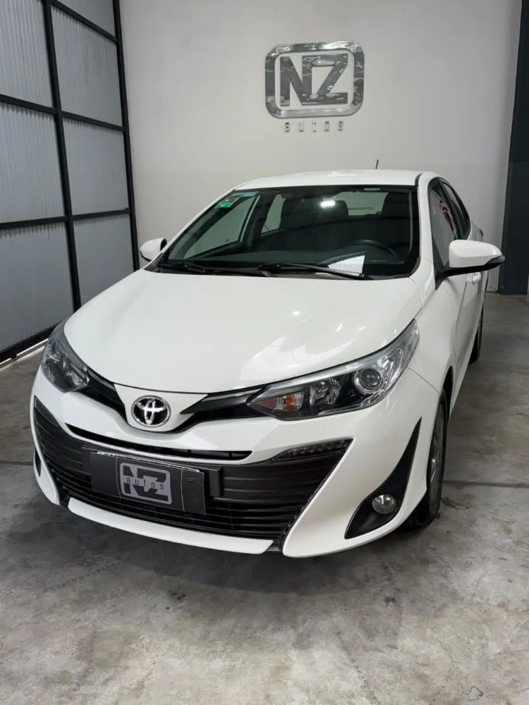 Toyota Yaris 1.5 Xls Mt — foto 2