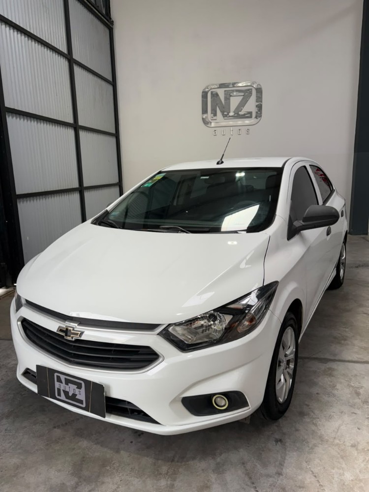 Chevrolet Onix 5P 1,4 Lt — foto 2