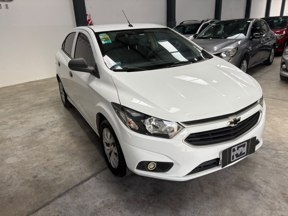 Chevrolet Onix 5P 1,4 Lt — foto 9
