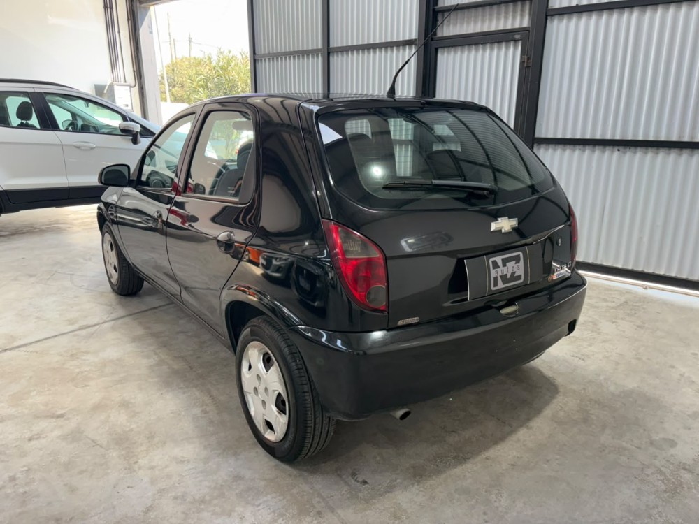 Chevrolet Celta 1.4 LT — foto 7