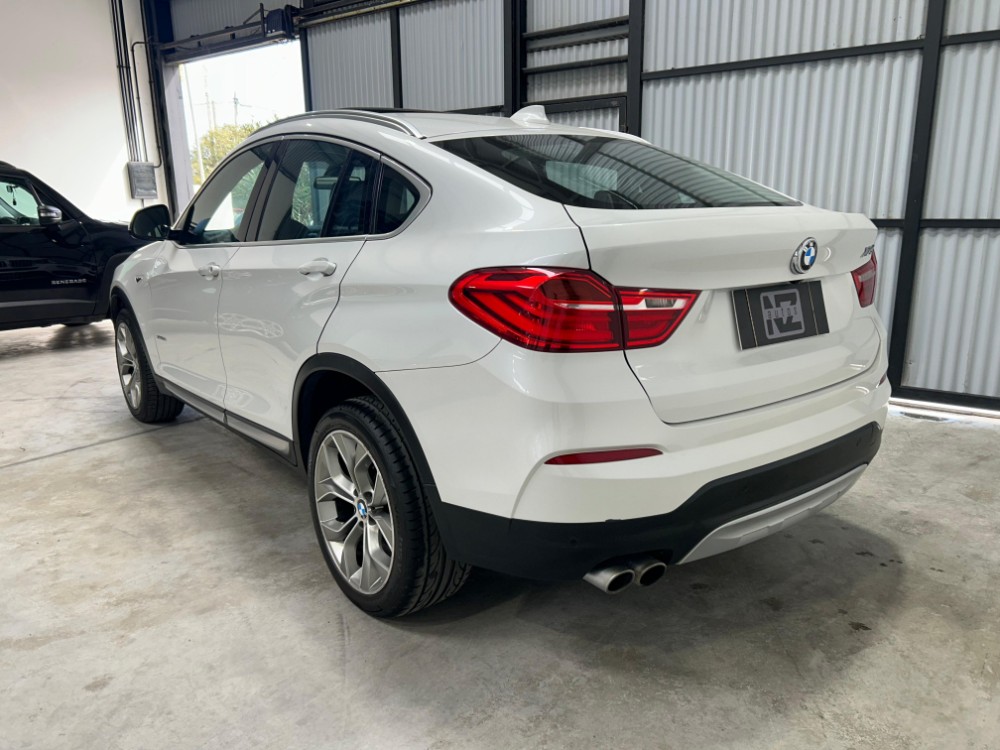 BMW X4 xDrive28i — foto 7