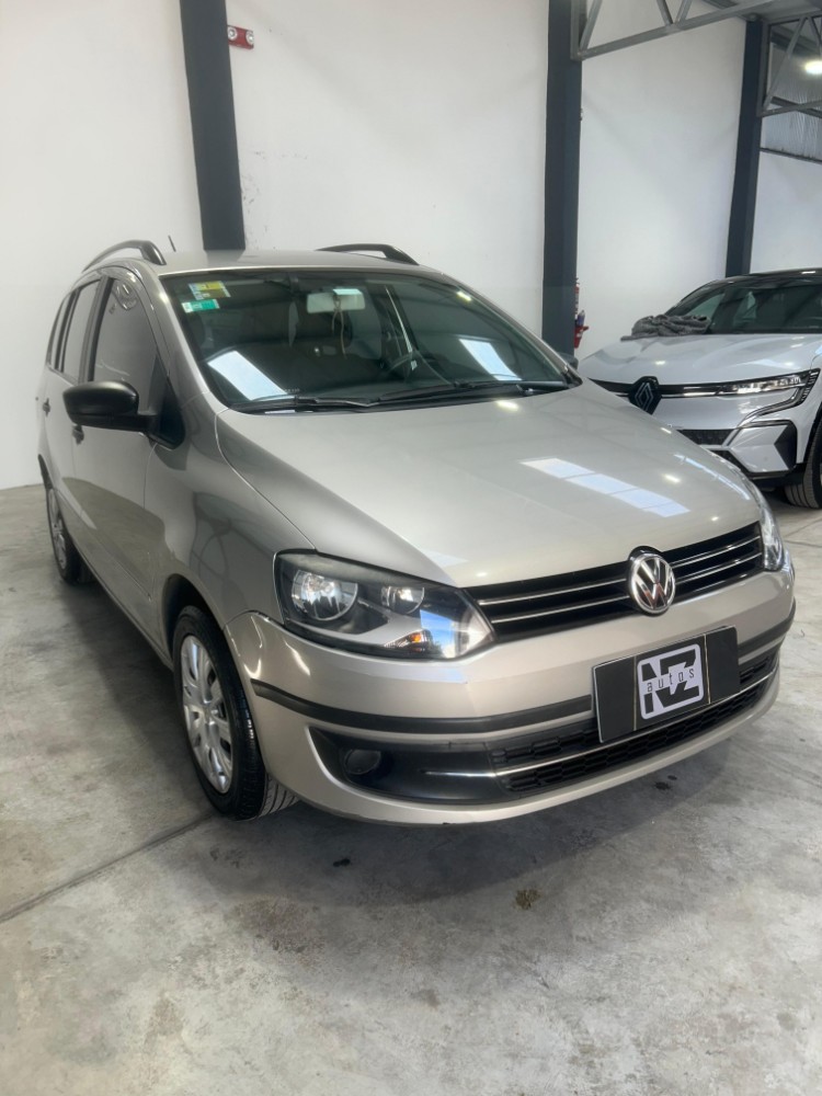 Volkswagen SURAN 1.6 Comfortline  L/10 — foto 5