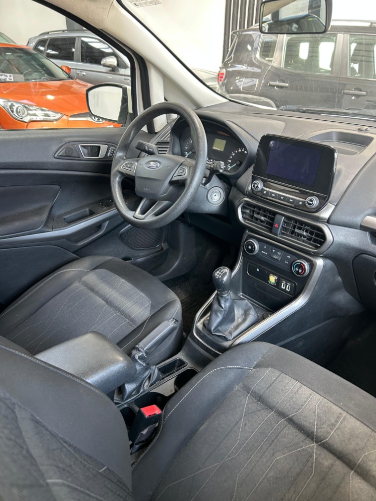 Ford EcoSport 1.5 Tdci SE — foto 16