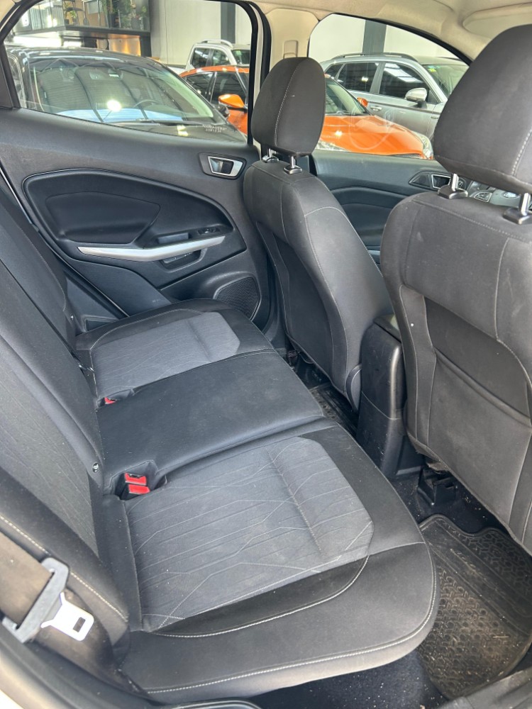 Ford EcoSport 1.5 Tdci SE — foto 18