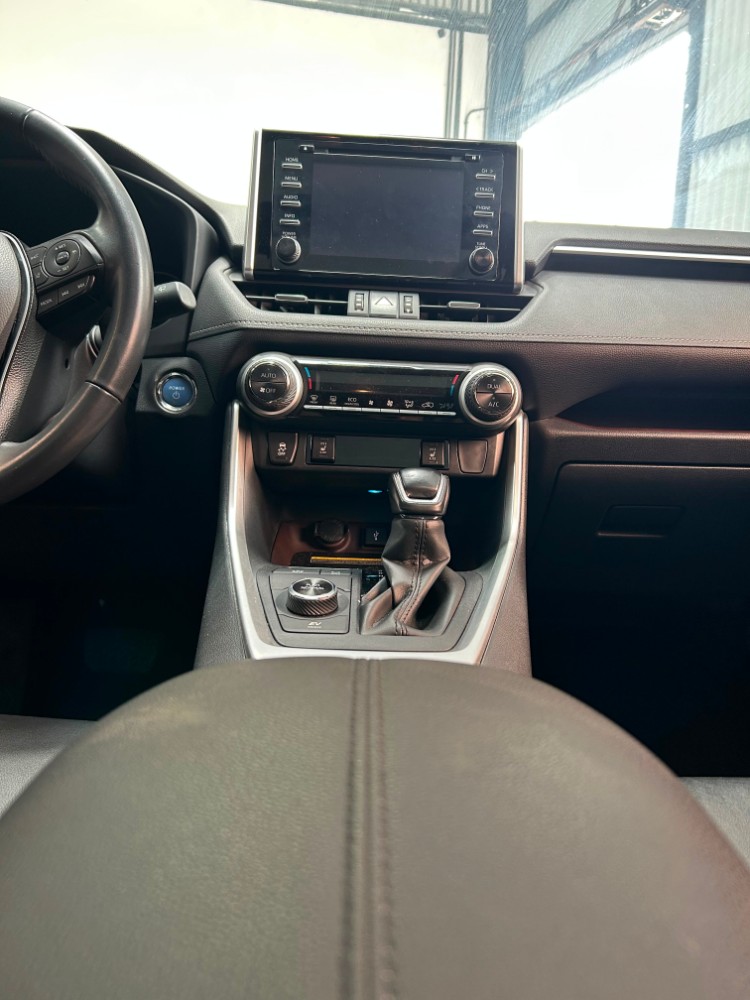 Toyota RAV4 2.5 Hybrid Ltd 4x4 — foto 11