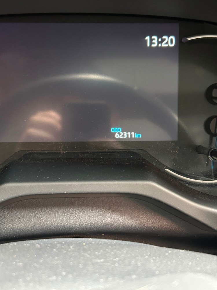 Toyota RAV4 2.5 Hybrid Ltd 4x4 — foto 12