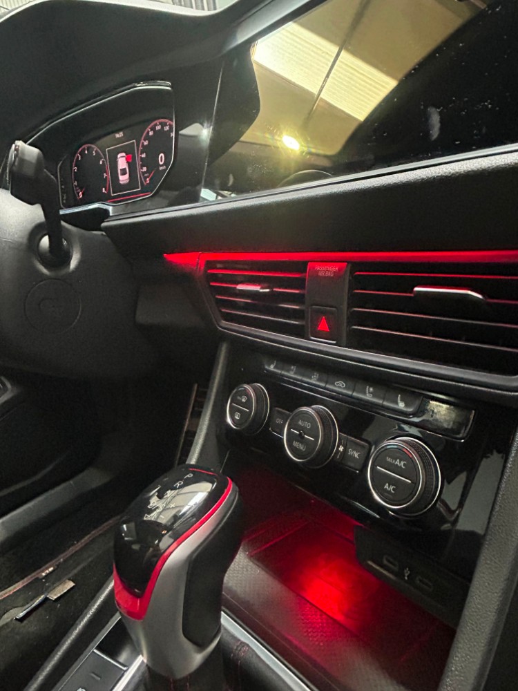 Volkswagen VENTO 4P 2,0 TSI 230CV 350 Gli DSG — foto 14