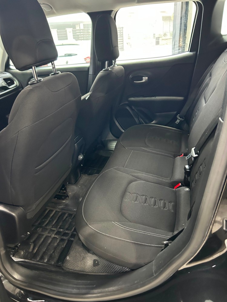 Jeep Renegade 1.8 Sport At — foto 17
