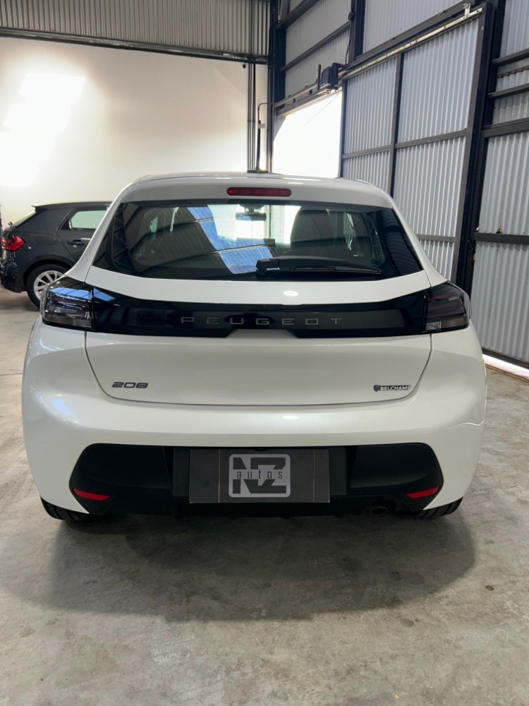 Peugeot 208 1.6 Active Pack At — foto 6