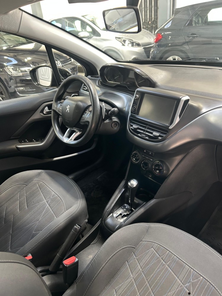 Peugeot 208 1.6 Allure Triptonic  — foto 10