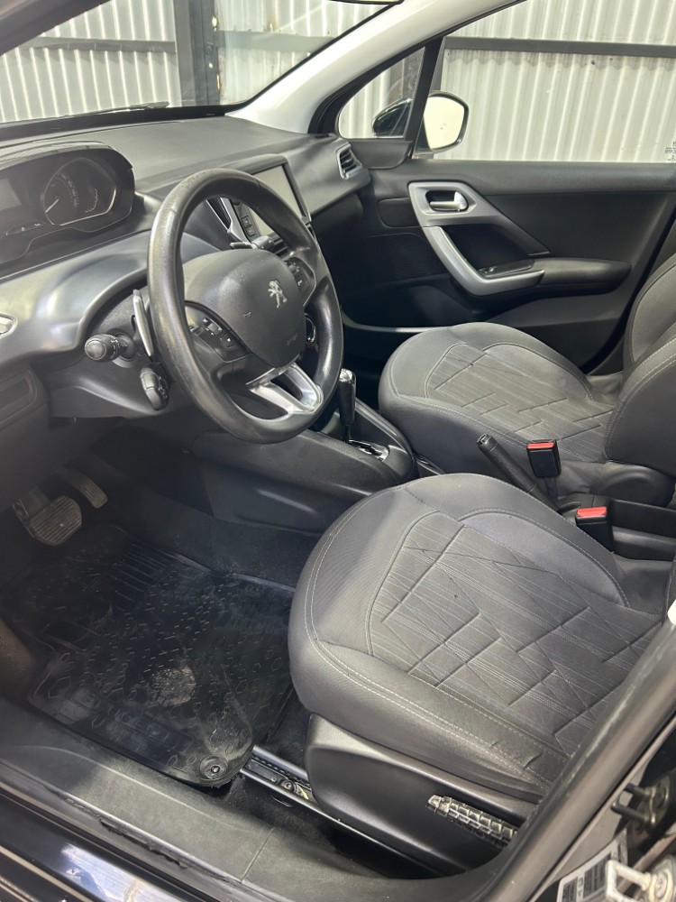 Peugeot 208 1.6 Allure Triptonic  — foto 14