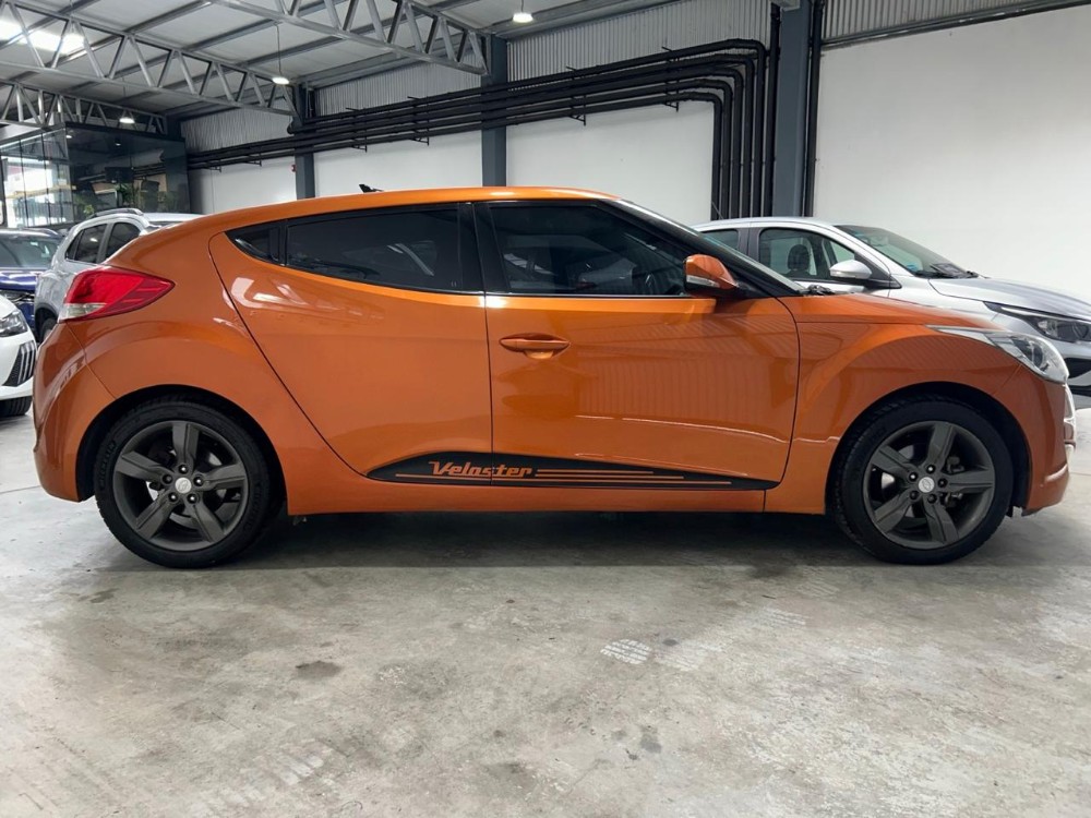 Hyundai Veloster 1.6 AT 130CV — foto 4