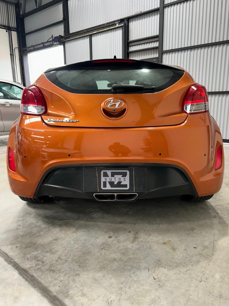 Hyundai Veloster 1.6 AT 130CV — foto 5
