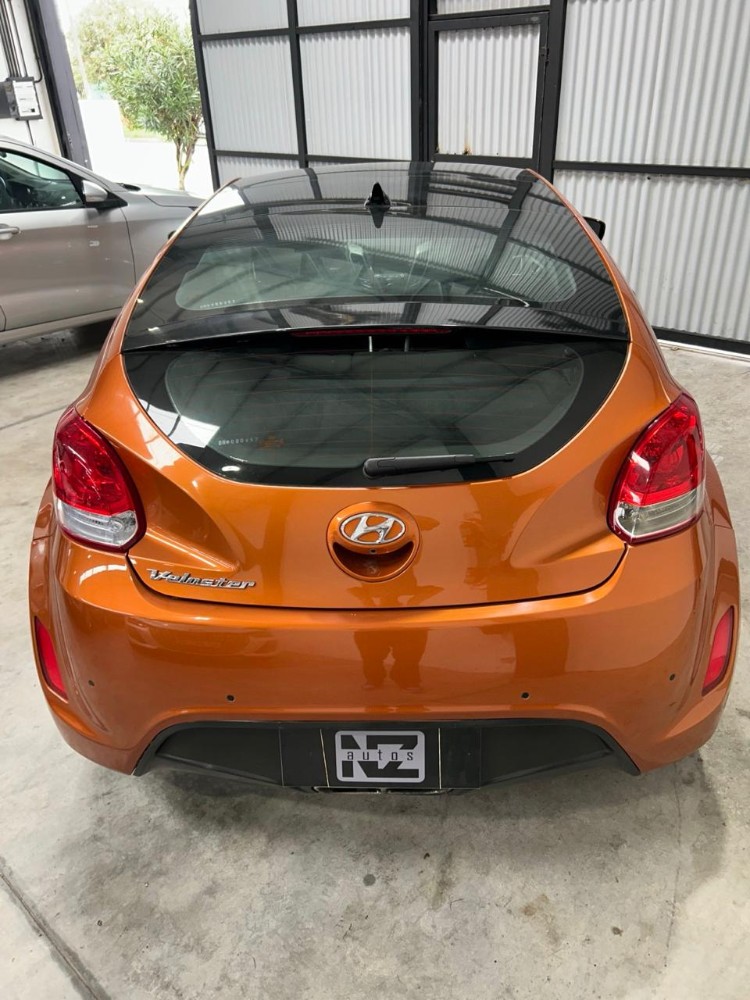 Hyundai Veloster 1.6 AT 130CV — foto 6