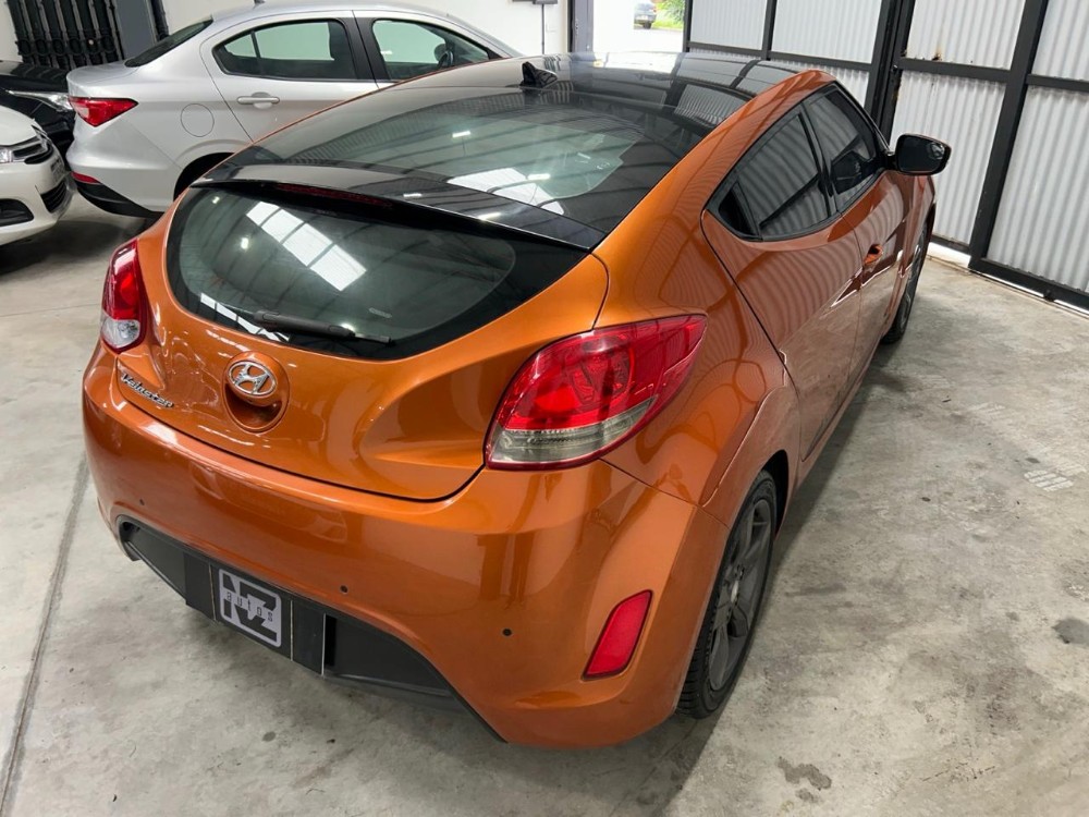Hyundai Veloster 1.6 AT 130CV — foto 8