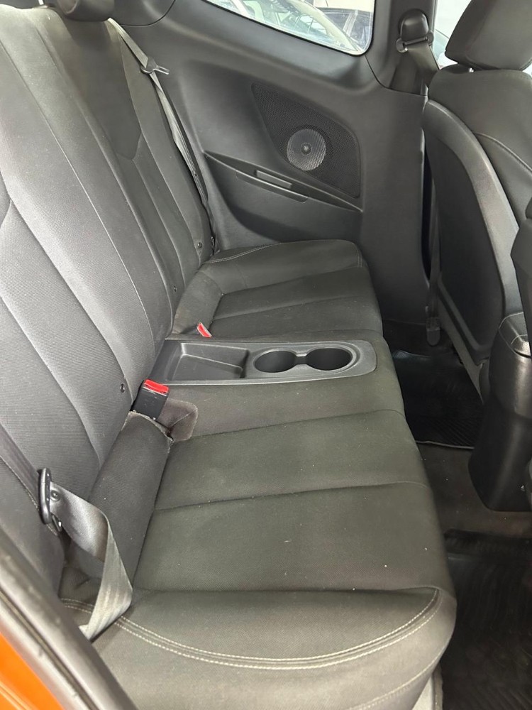 Hyundai Veloster 1.6 AT 130CV — foto 13