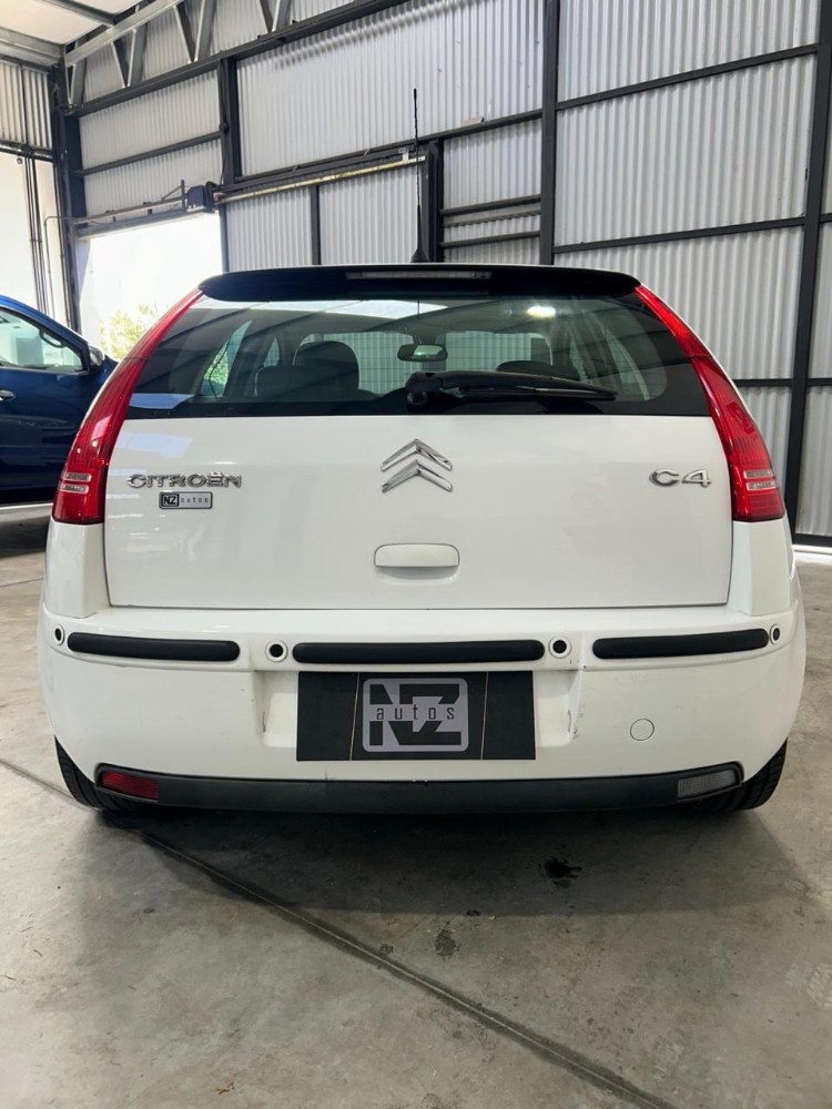 Citroën C4 2.0 16v Exclusive — foto 8