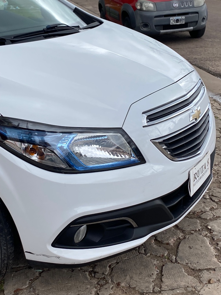 Chevrolet ONIX 5P 1,4 Ltz — foto 4