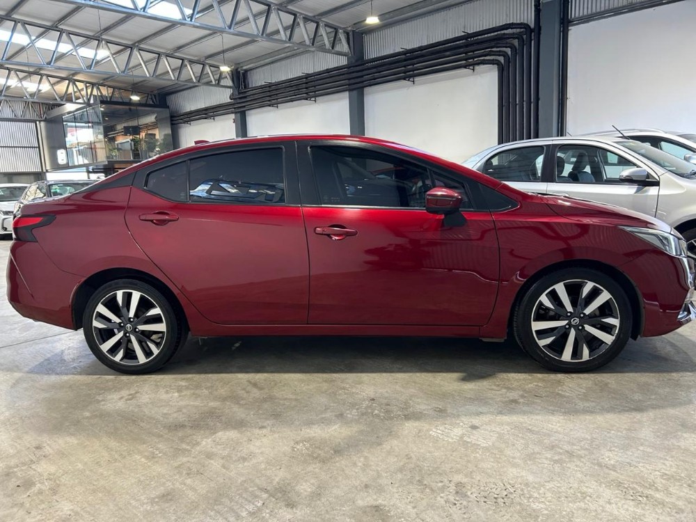 Nissan Versa 1.6 Exclusive At — foto 6