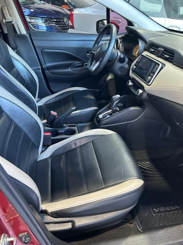 Nissan Versa 1.6 Exclusive At — foto 12