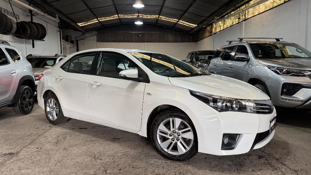 Toyota Corolla 4P 1,8 Xei CVT 2014 — foto 2