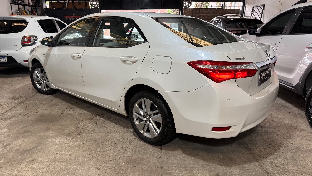 Toyota Corolla 4P 1,8 Xei CVT 2014 — foto 4
