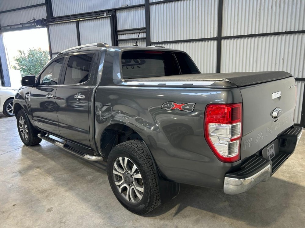 Ford RANGER PICK - UP 3.2 Limited DC 4x4 At — foto 4